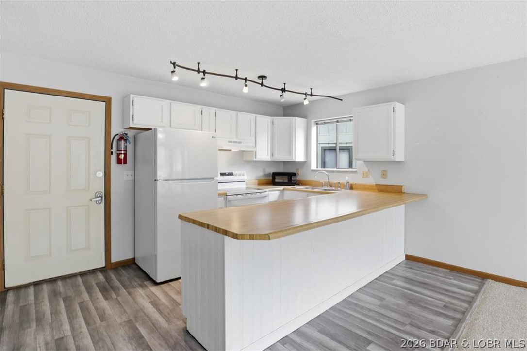 Southwood Shores Condominium - Residential