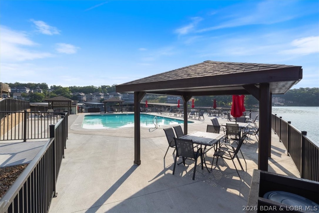 Southwood Shores Condominium - Residential