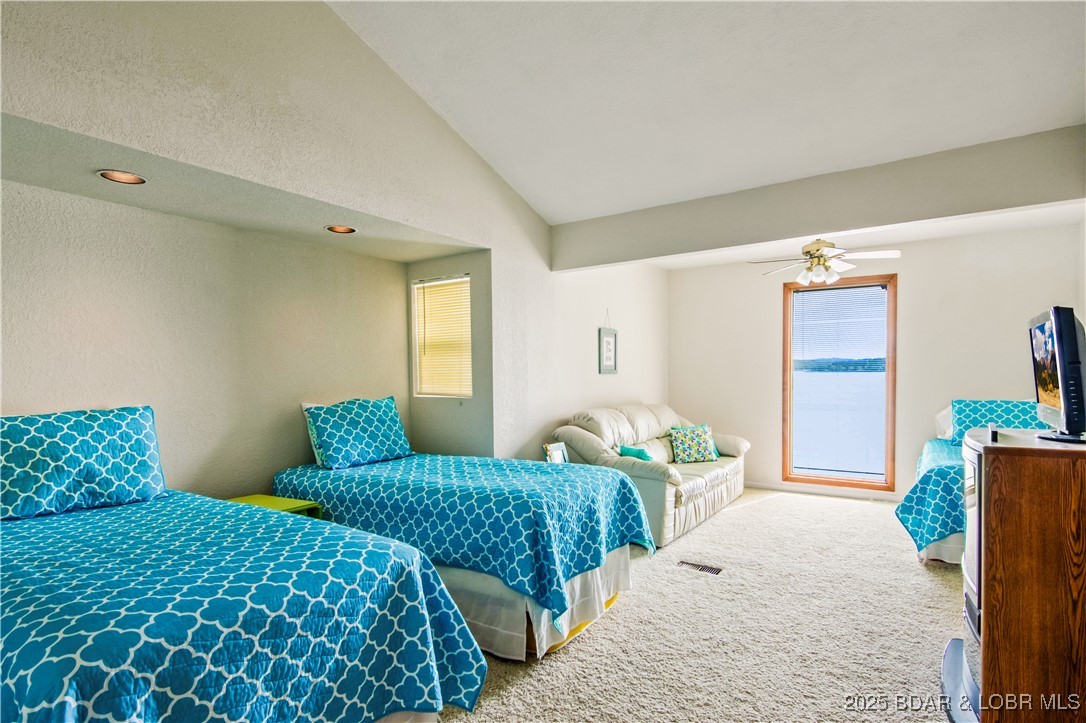 Rocky Mount, Missouri 65072, United States, 4 Bedrooms Bedrooms, ,3 BathroomsBathrooms,Residential,Active,210261