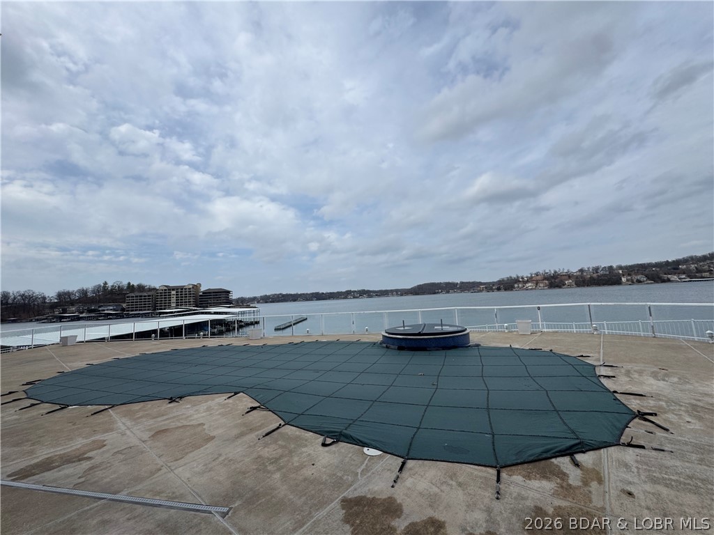 Monarch Cove Condominium - Residential