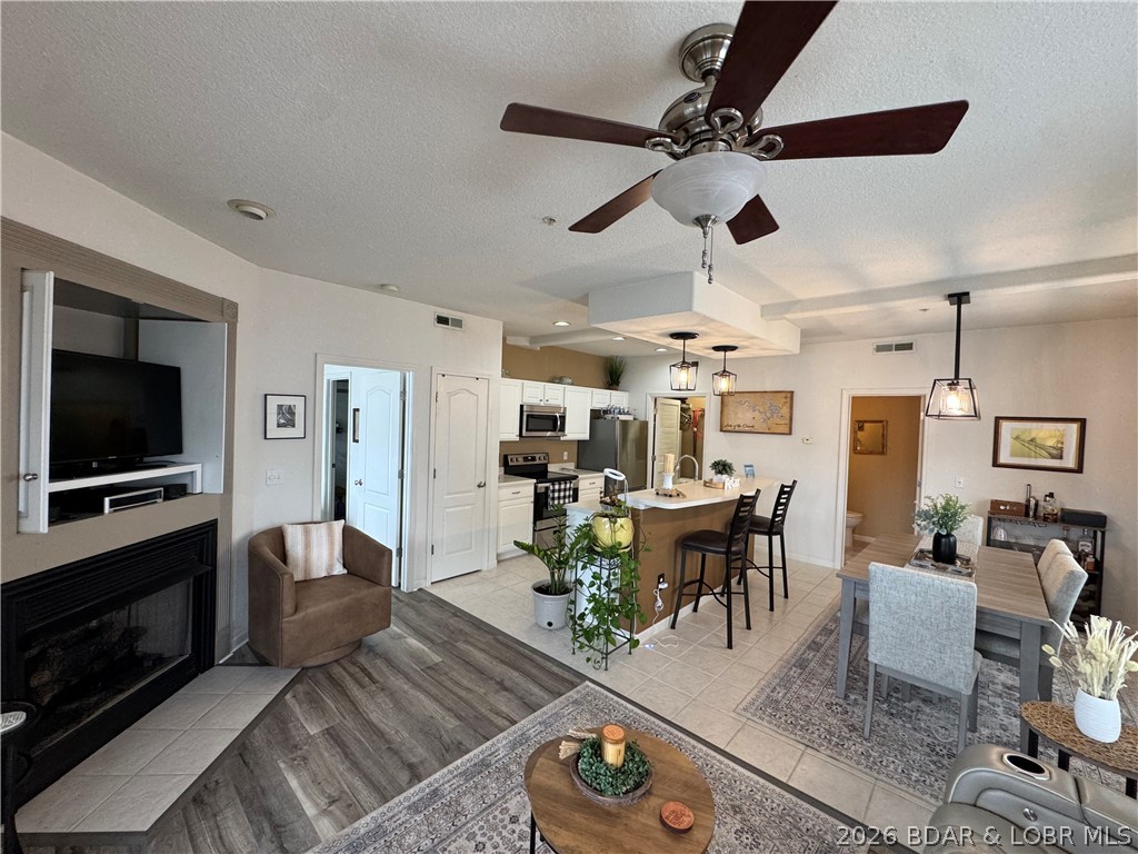 Monarch Cove Condominium - Residential