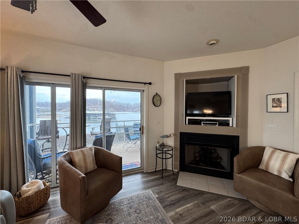 Monarch Cove Condominium - Residential