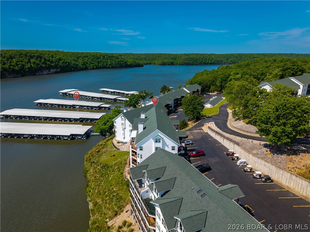 Park Place On The Lake - Residential