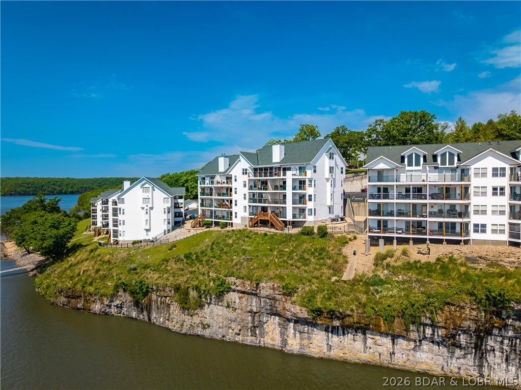 Park Place On The Lake - Residential