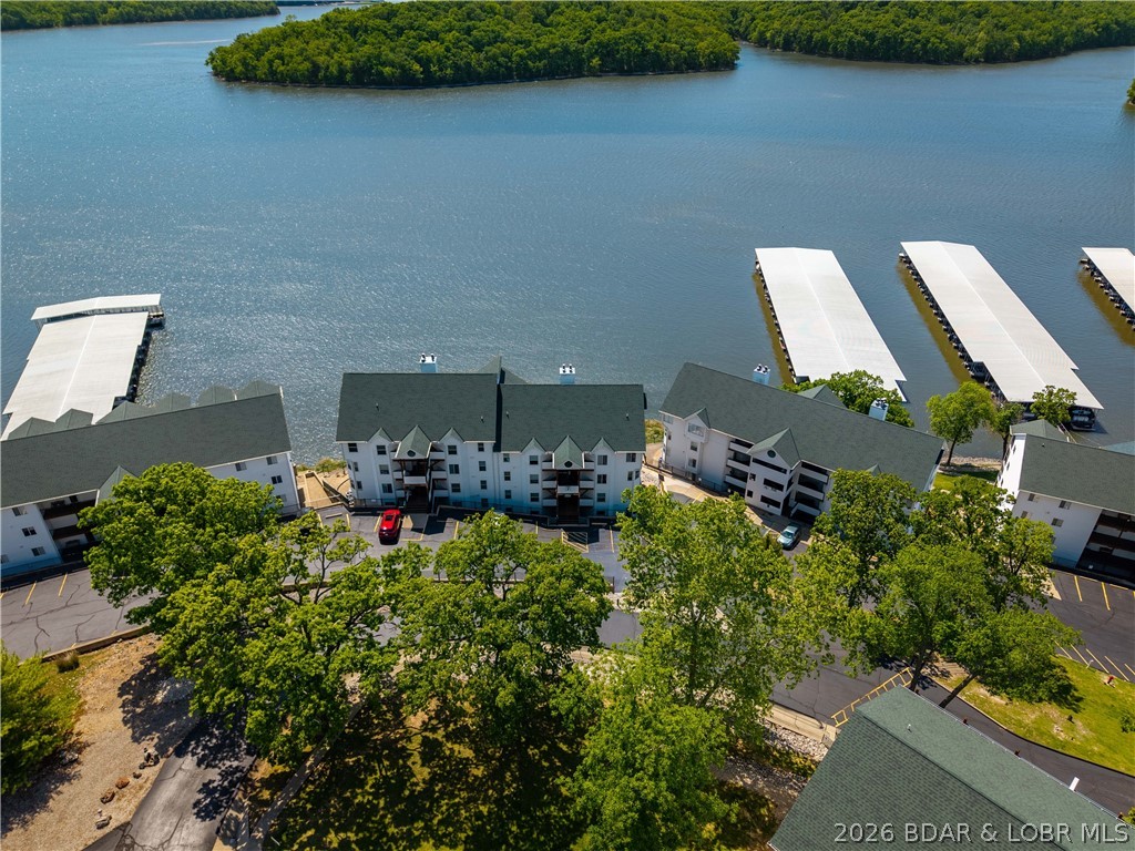 Park Place On The Lake - Residential