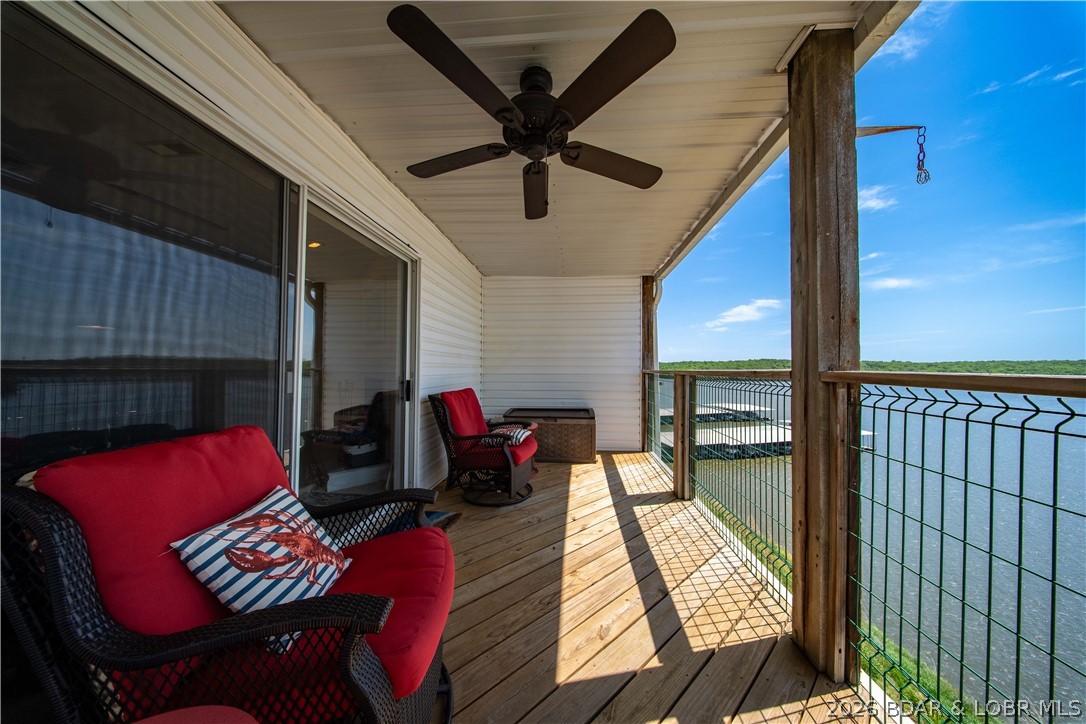 Park Place On The Lake - Residential