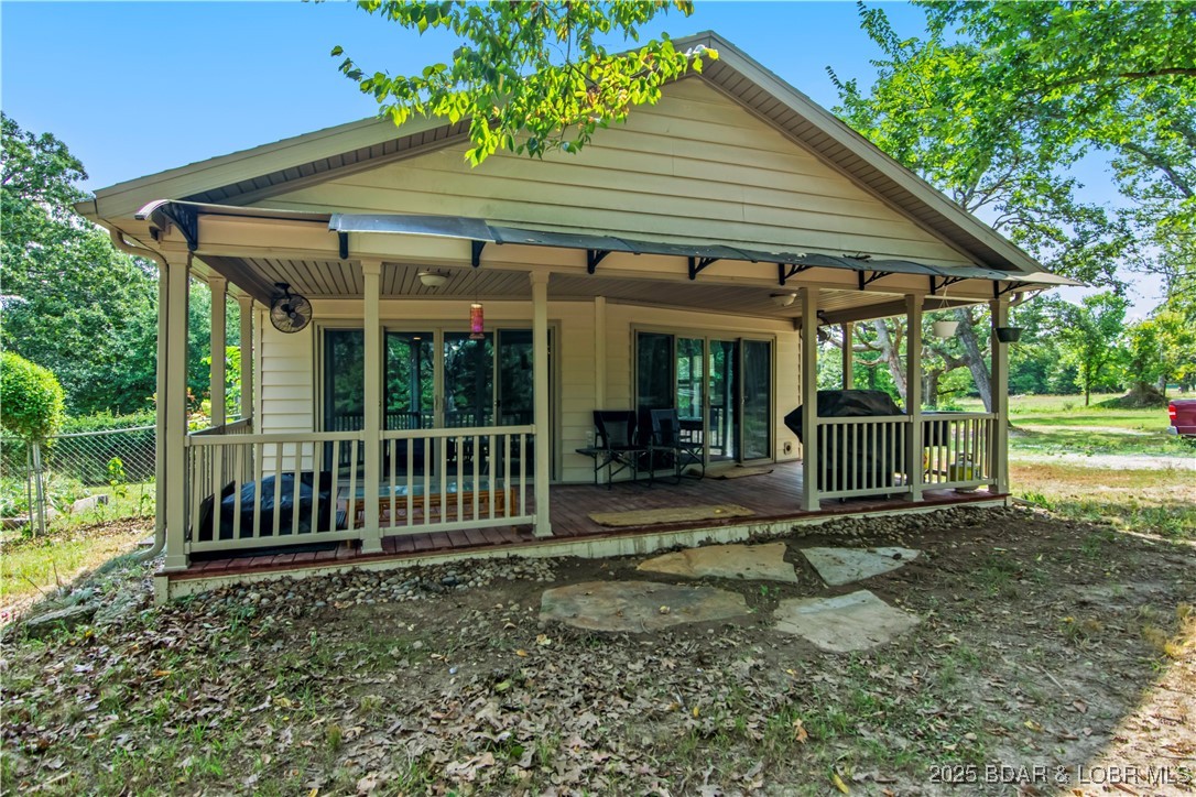 Gravois Mills, Missouri 65037, United States, 3 Bedrooms Bedrooms, ,2 BathroomsBathrooms,Residential,Active,196982