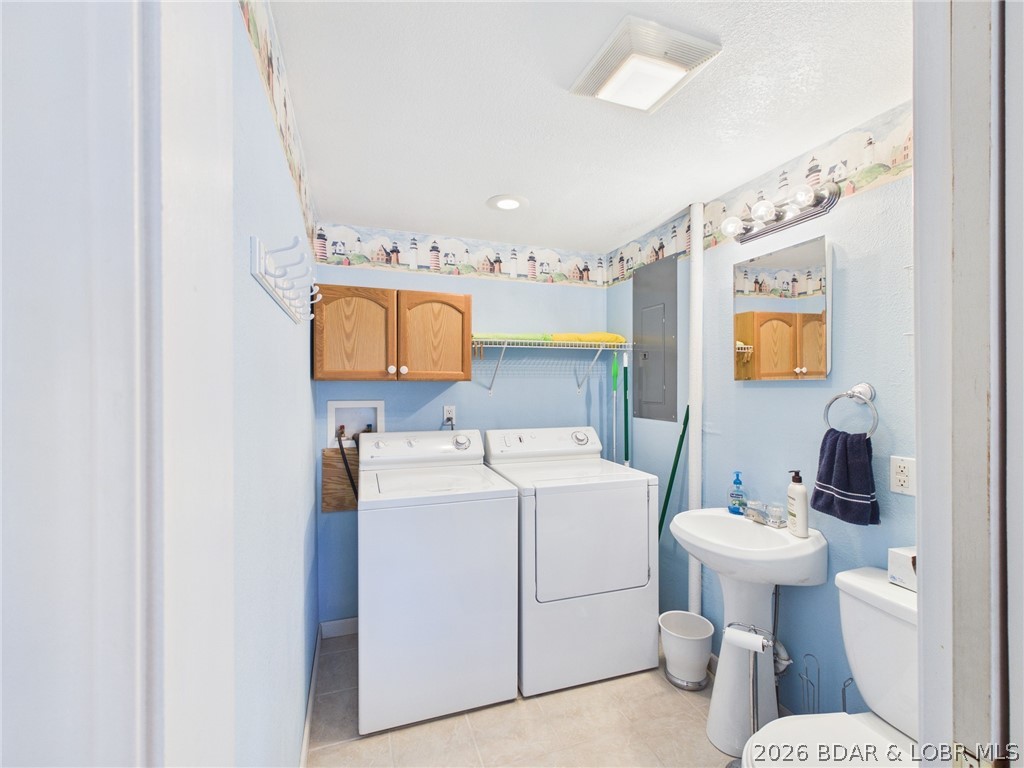 Shady Oaks - Residential