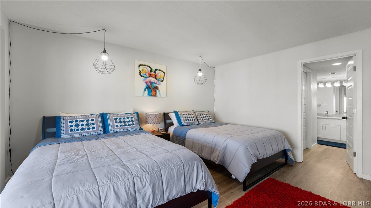 Four Seasons Racqt-Cntry Club - Residential