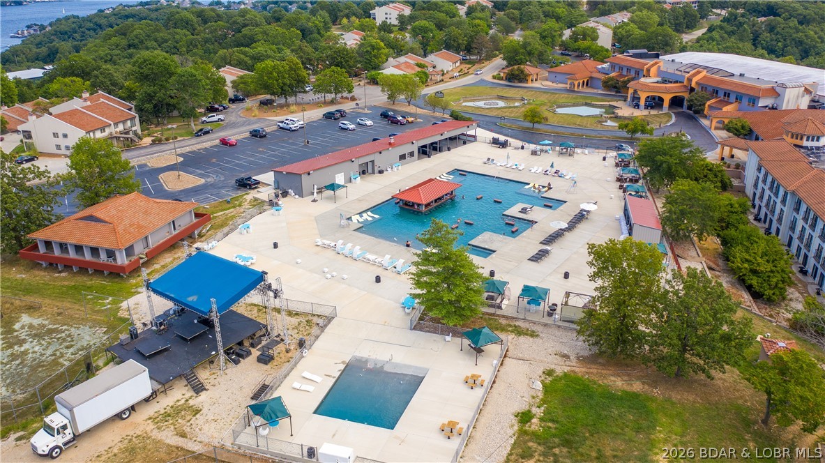 Four Seasons Racqt-Cntry Club - Residential