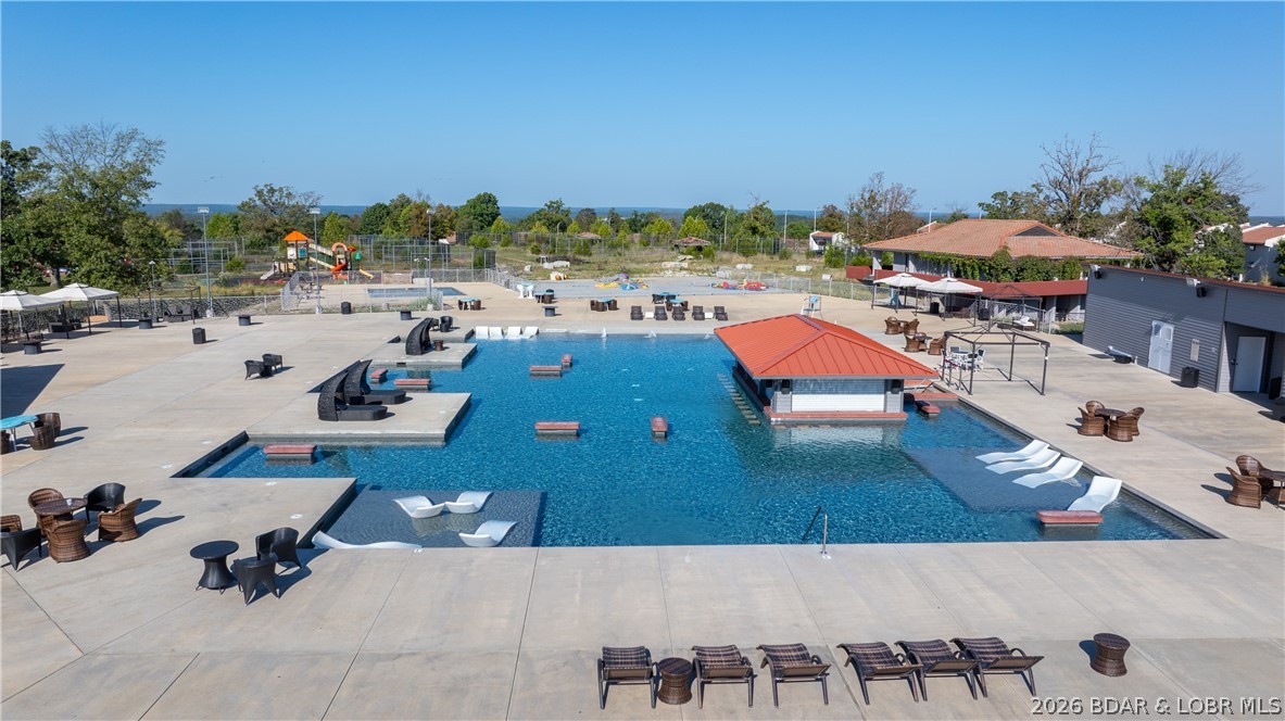 Four Seasons Racqt-Cntry Club - Residential