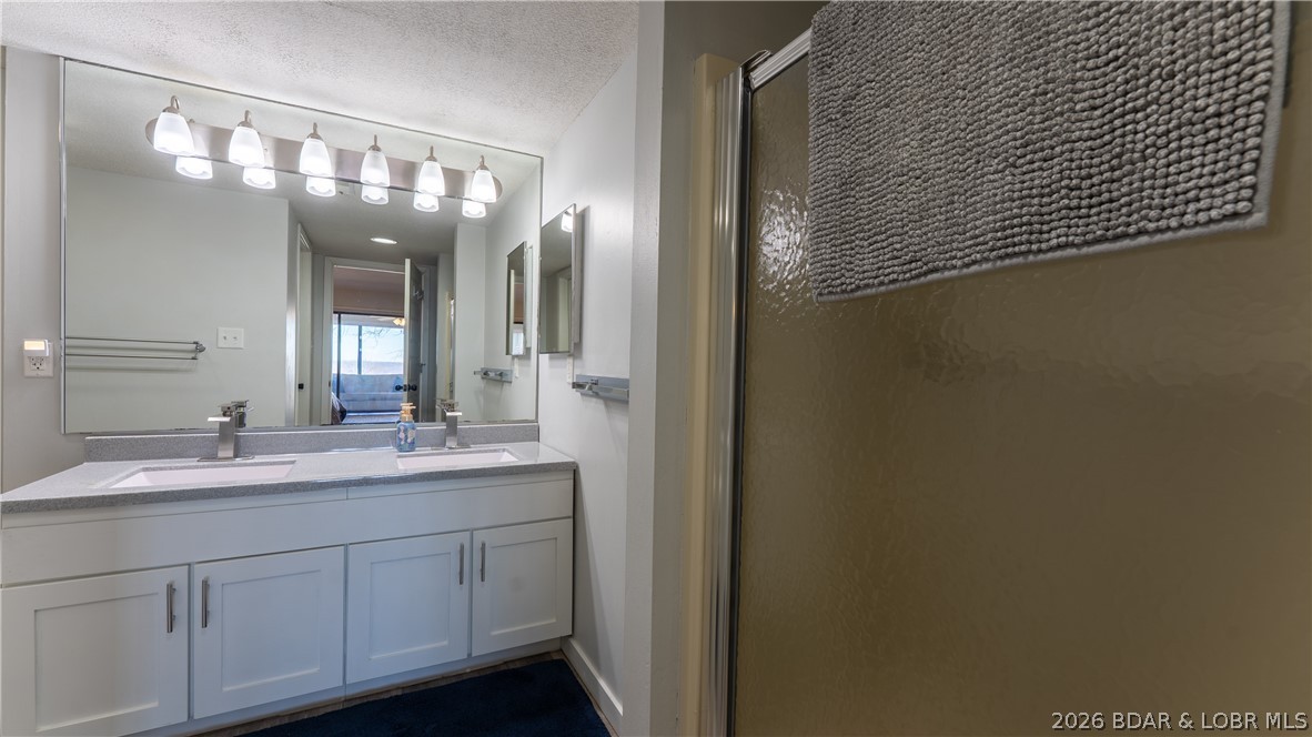 Four Seasons Racqt-Cntry Club - Residential