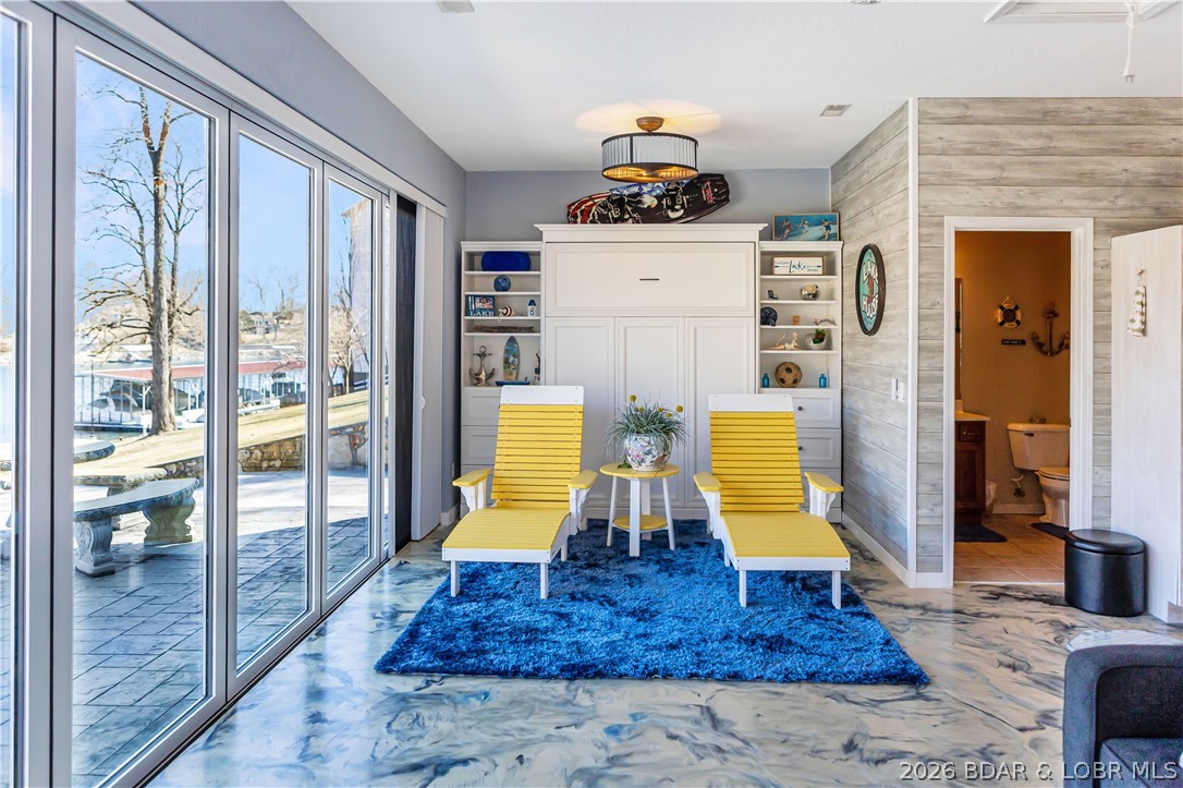 Shawnee Bend No. 5 - Residential