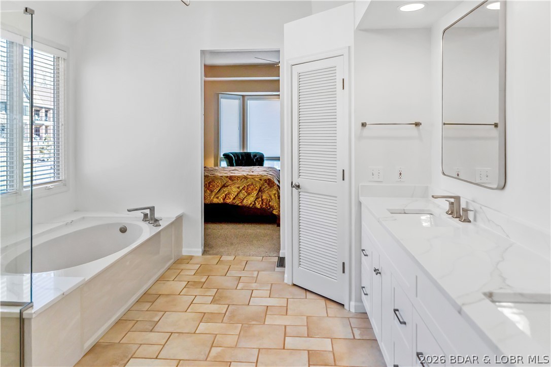 Shawnee Bend No. 5 - Residential