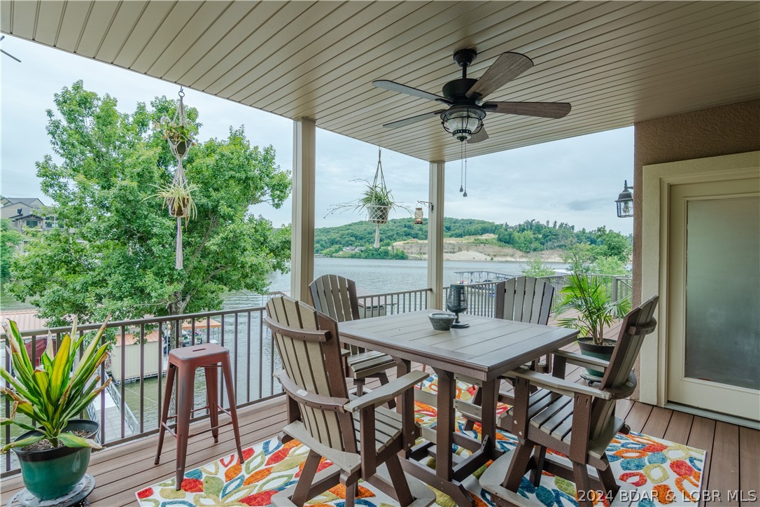 Linn Creek, Missouri 65052, United States, 4 Bedrooms Bedrooms, ,4 BathroomsBathrooms,Residential,Contingent,53417