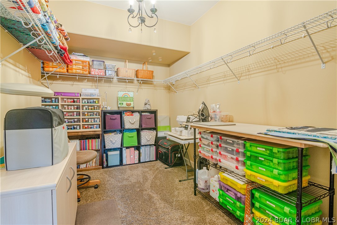 Linn Creek, Missouri 65052, United States, 4 Bedrooms Bedrooms, ,4 BathroomsBathrooms,Residential,Contingent,53417