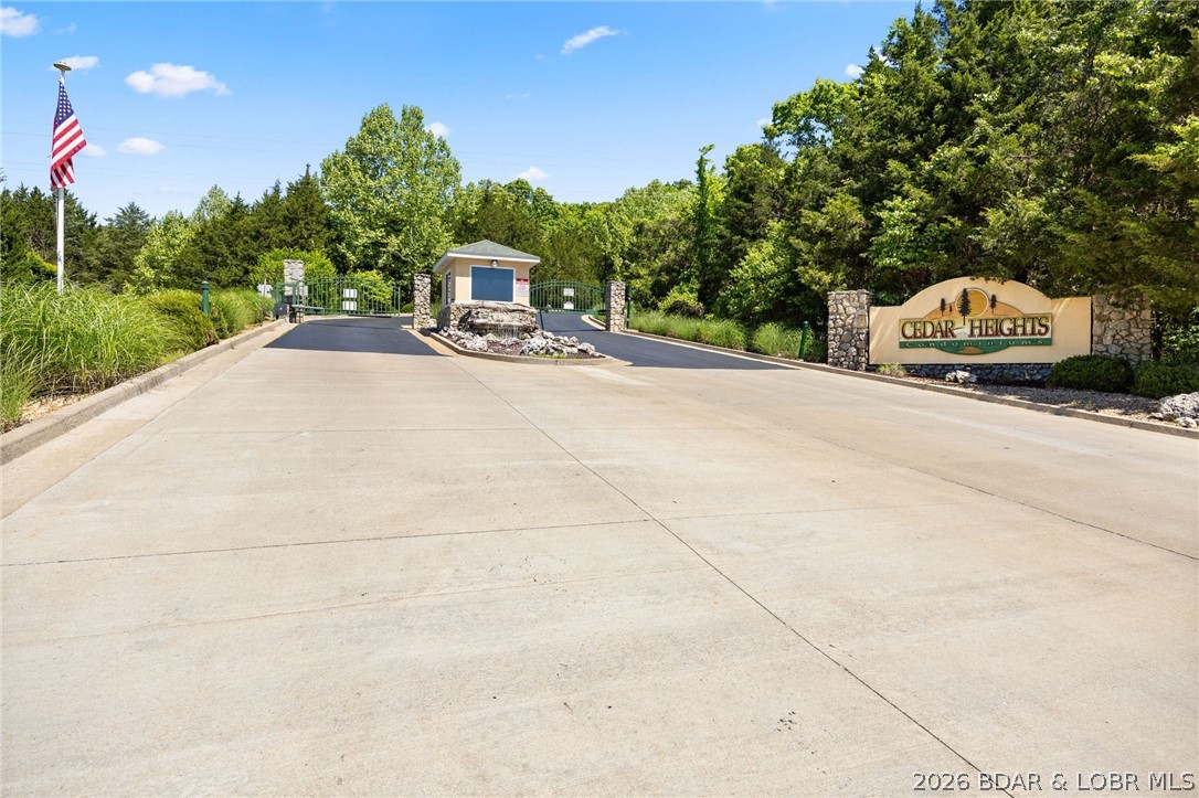 Cedar Heights Condominium - Residential