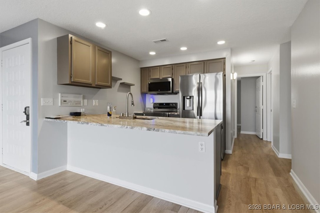 Four Seasons Racqt-Cntry Club - Residential