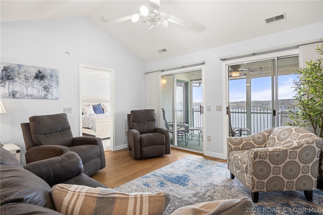 Harbour Towne Condominium - Residential