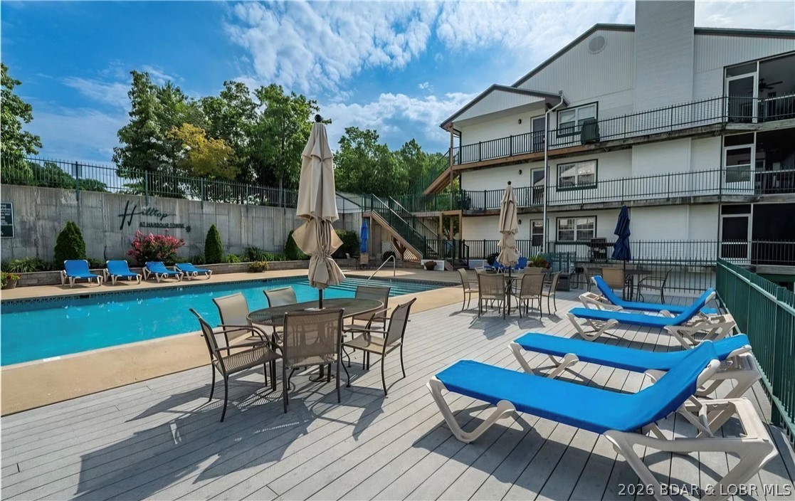 Harbour Towne Condominium - Residential