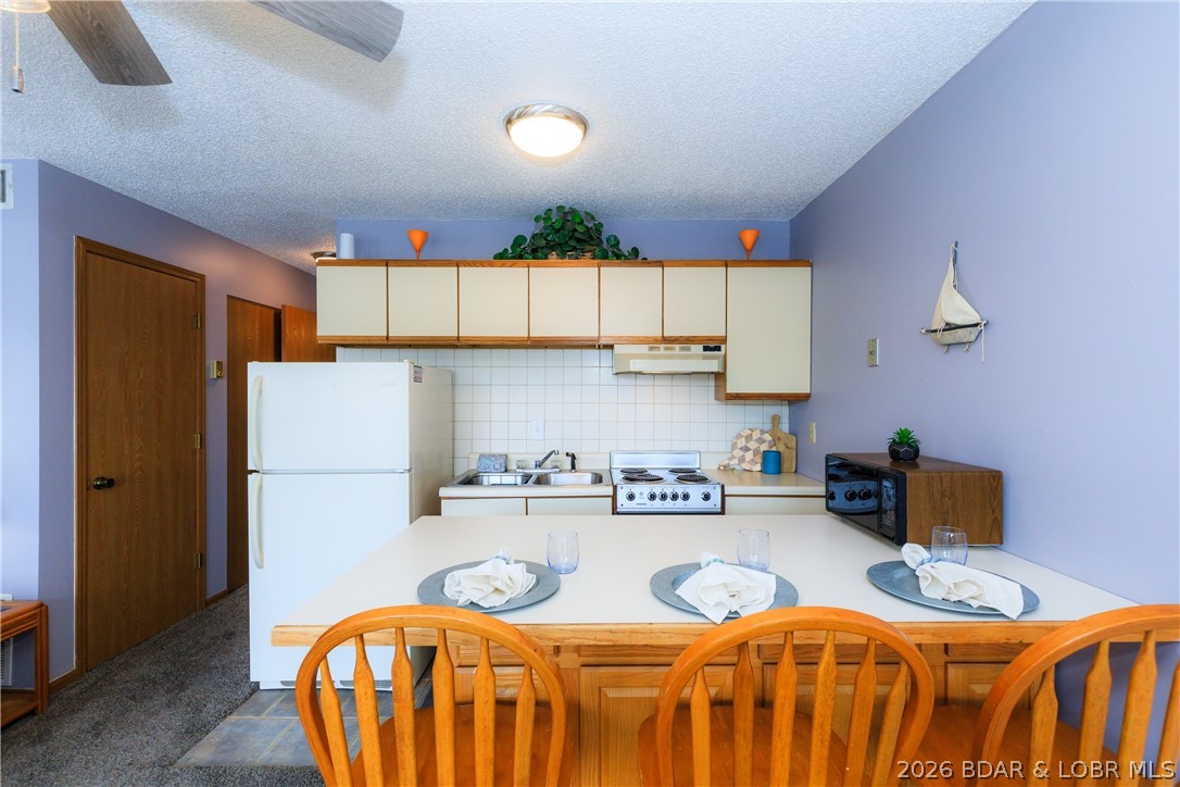 Heron Bay Condominium - Residential