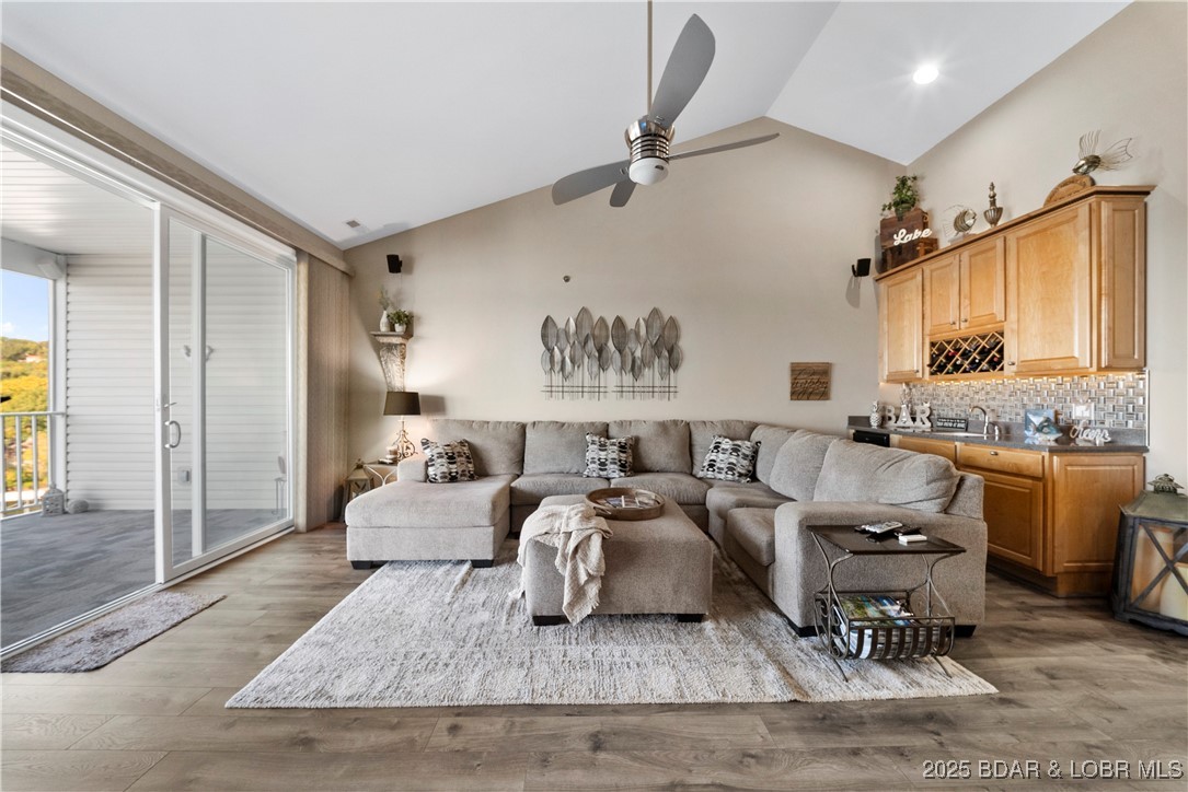 CapeRoyale At Ski Harbor Condo - Residential