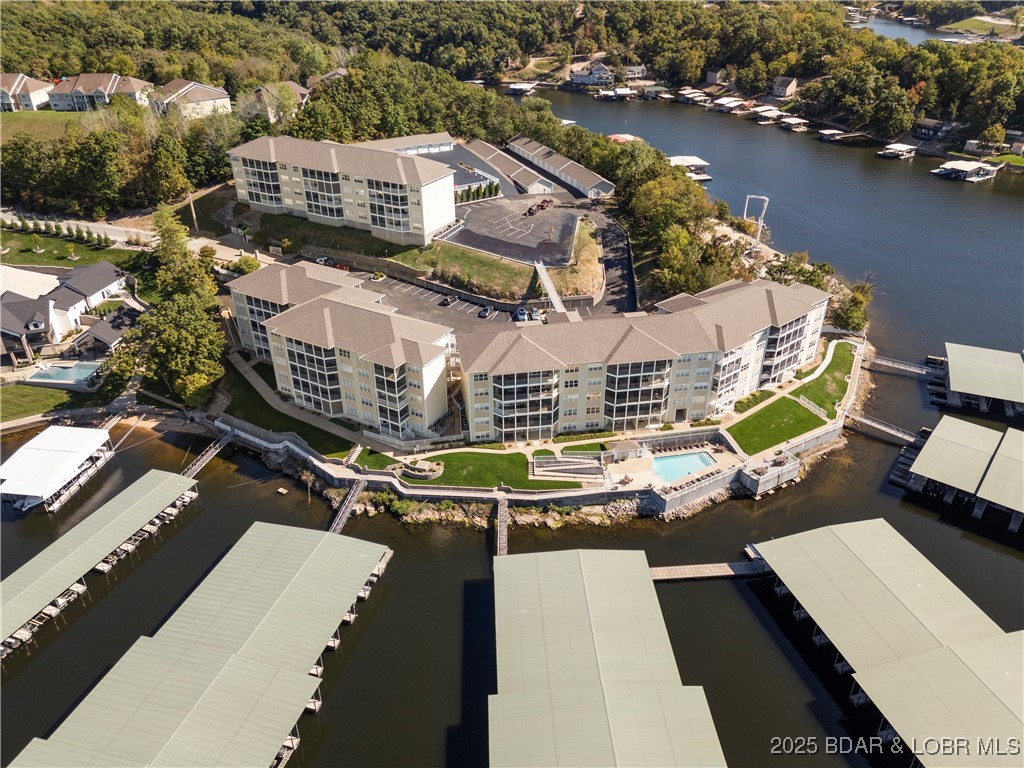 CapeRoyale At Ski Harbor Condo - Residential