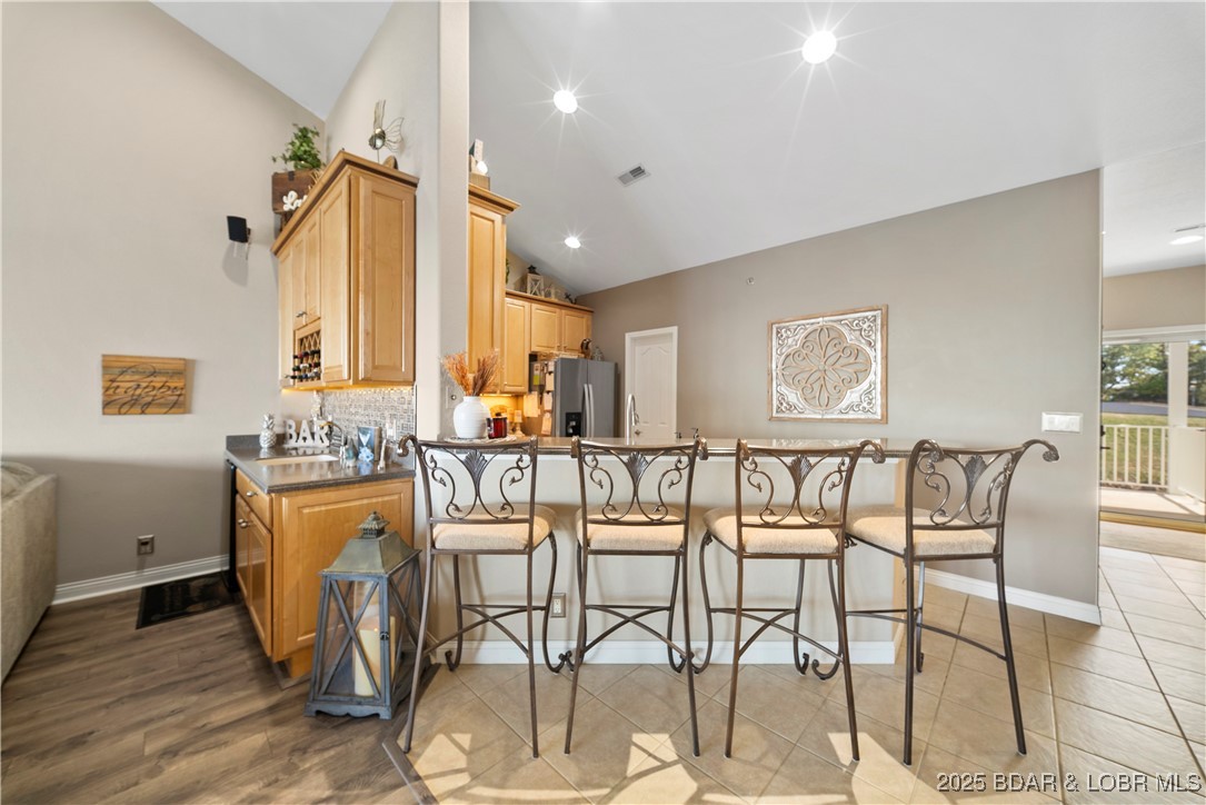 CapeRoyale At Ski Harbor Condo - Residential