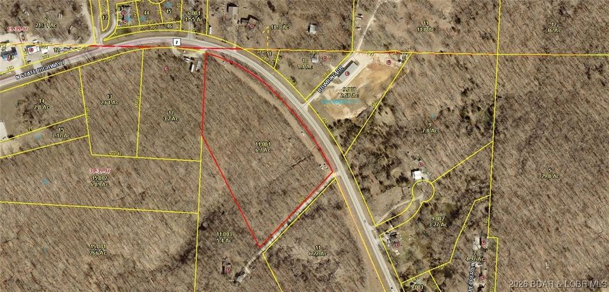 This Great Location 6.65 acre tract of land is conveniently located about a mile north from the Hwy 5 and N.
Hwy 7 intersection! This would be a great property to build a private residence or business. It has 805 ft of premium Highway 7 frontage on the stretch from Camdenton towards Greenview and is close to the lake, fishing, golf, restaurants & bars, and all the great entertainment the area has to offer! There are Electrical Poles that run through the front of the property so easy access to hook up! Don't miss this great opportunity to have a piece of the Ozarks! 
Don't miss out on this great opportunity to build your dream home or business! Come Check it out!