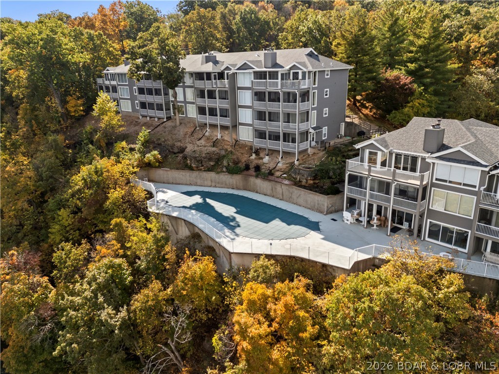 Windsor Bay Condominium - Residential