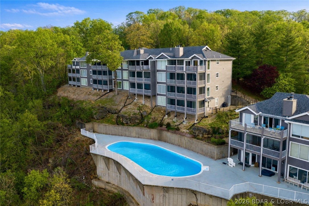 Windsor Bay Condominium - Residential