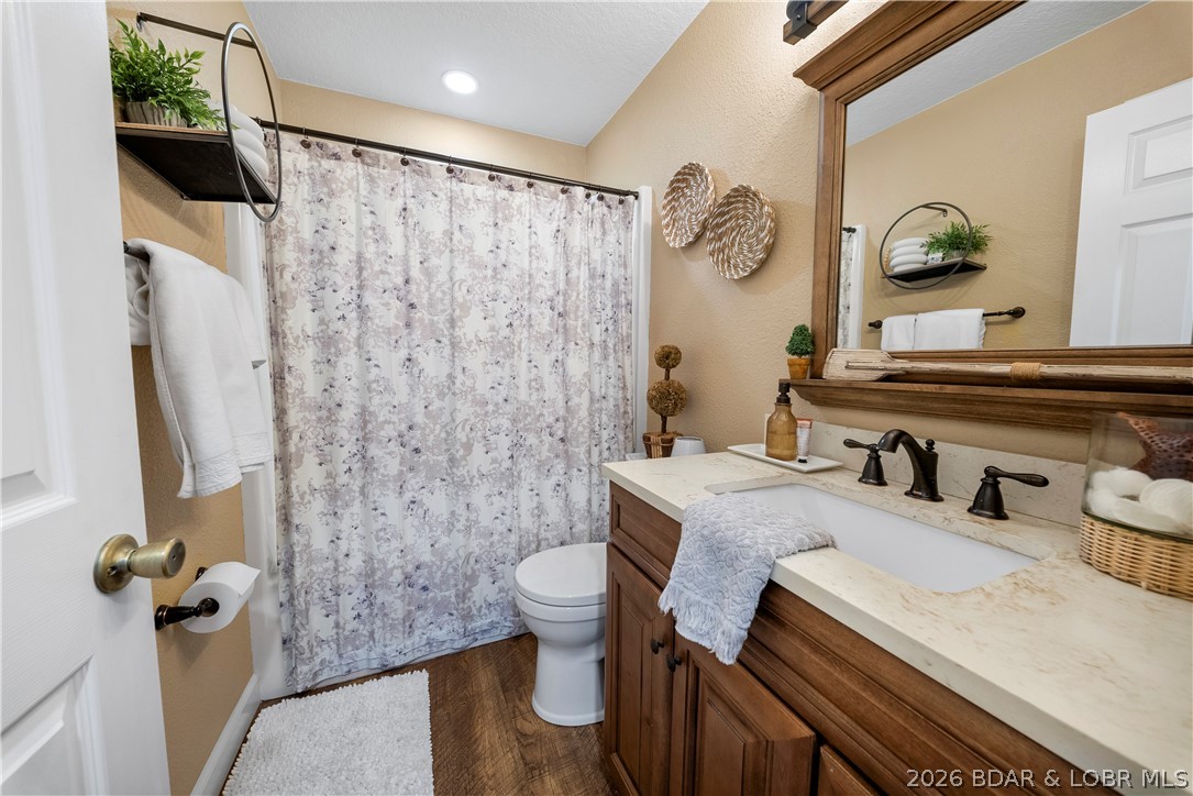 Windsor Bay Condominium - Residential