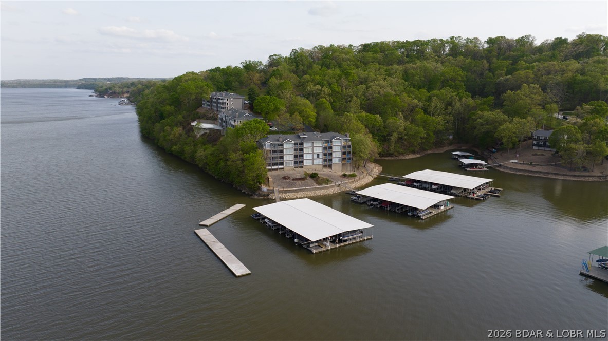 Windsor Bay Condominium - Residential