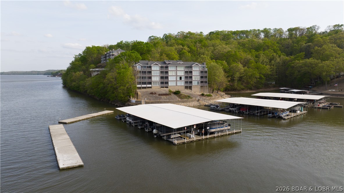 Windsor Bay Condominium - Residential