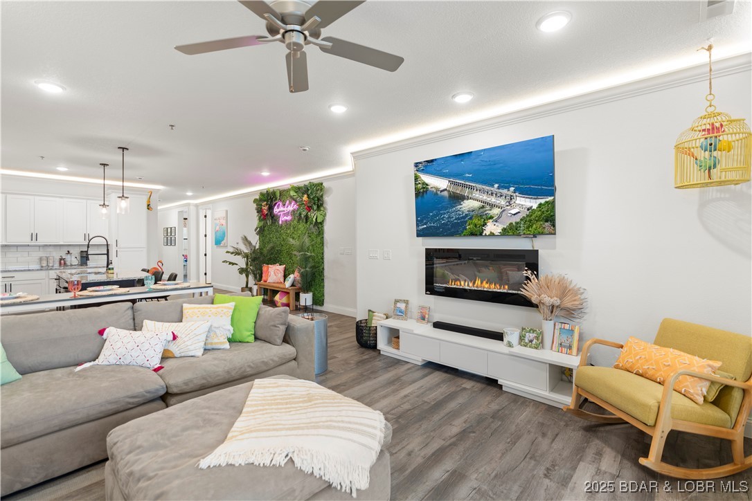 Topsiders Condominiums - Residential