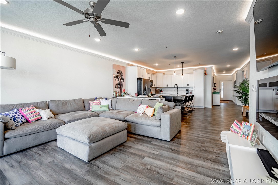 Topsiders Condominiums - Residential