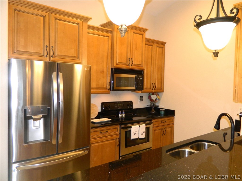 The Palms - Residential