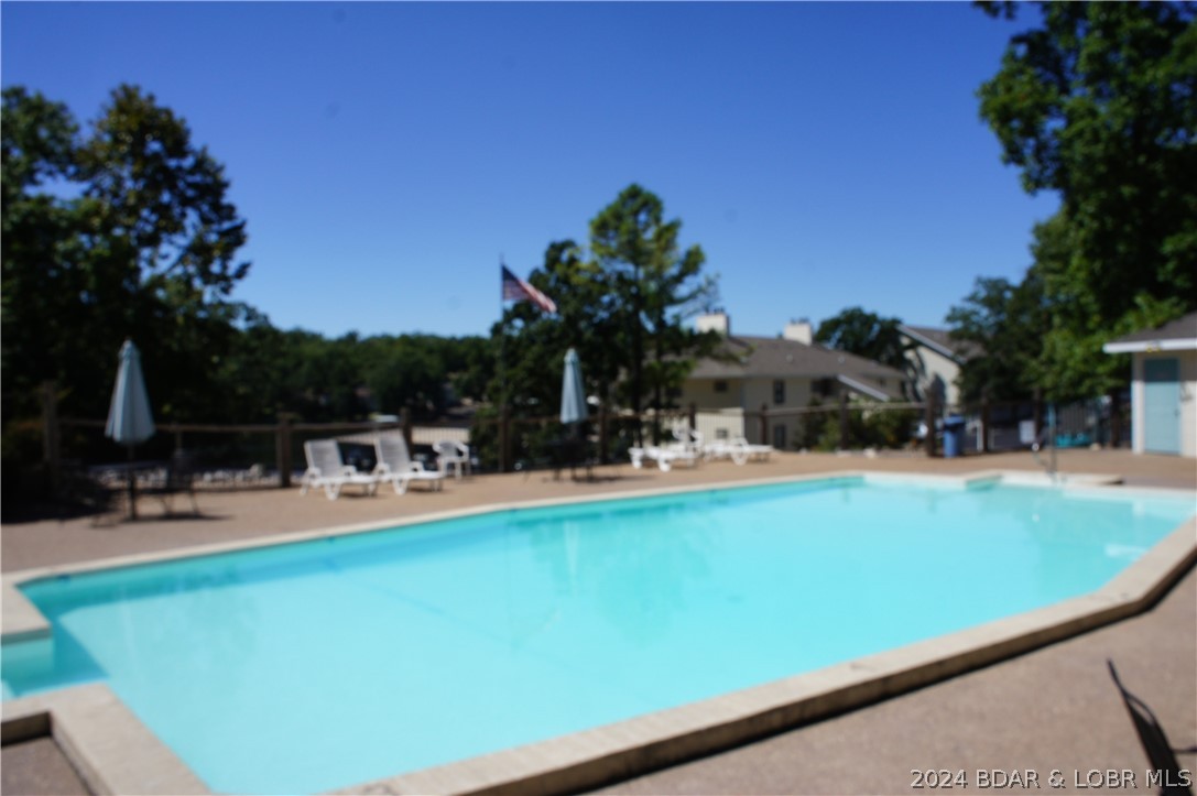 Osage Beach, Missouri 65065, United States, 3 Bedrooms Bedrooms, ,2 BathroomsBathrooms,Residential,Contingent,58349