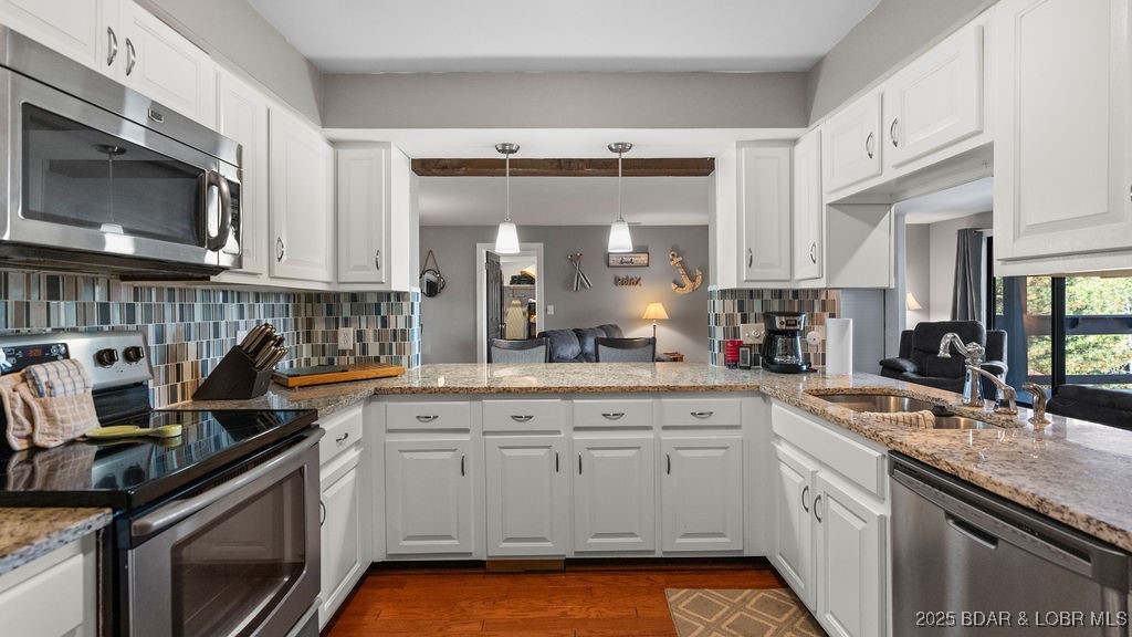 Knolls - Residential