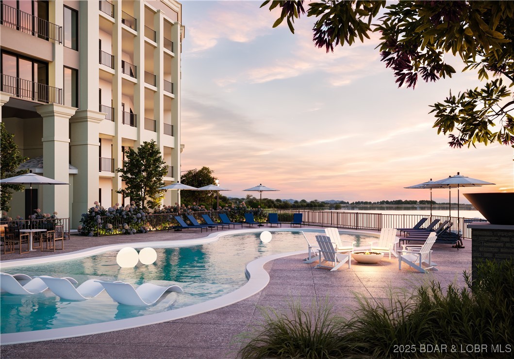 Osage Beach, Missouri 65065, United States, 4 Bedrooms Bedrooms, ,4 BathroomsBathrooms,Residential,Active,195965