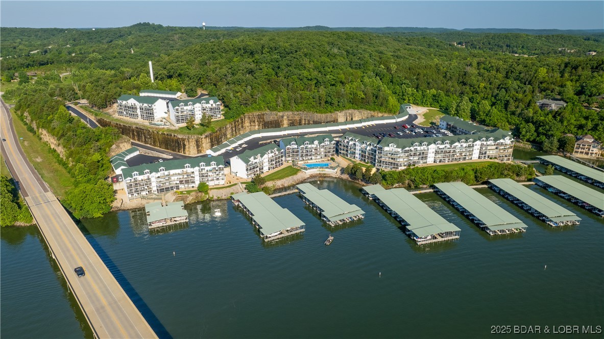 Cedar Heights Condominium - Residential