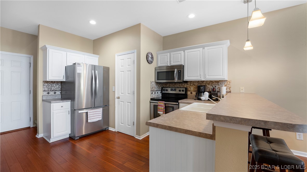 Cedar Heights Condominium - Residential