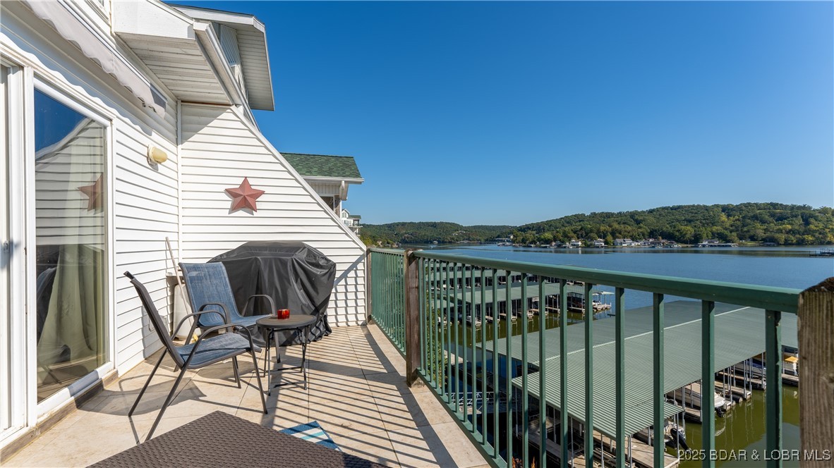 Cedar Heights Condominium - Residential