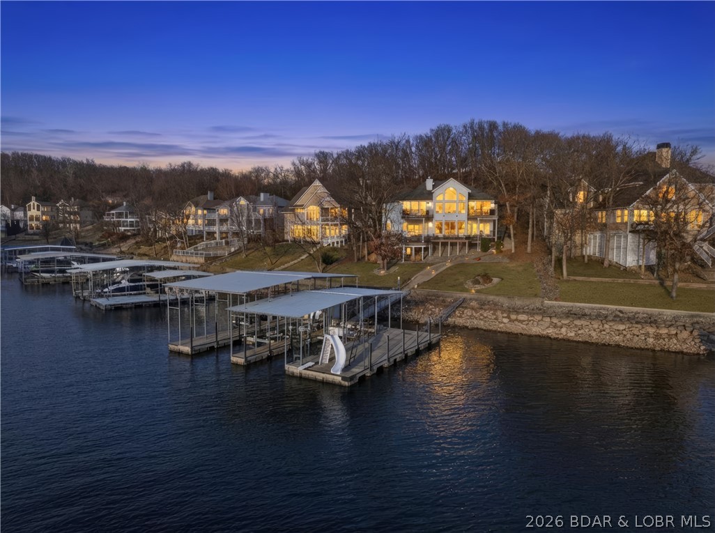 Four Seasons - Residential