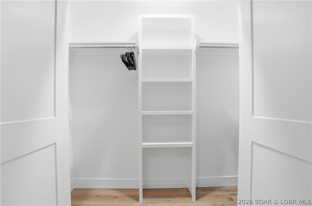 Four Seasons - Residential