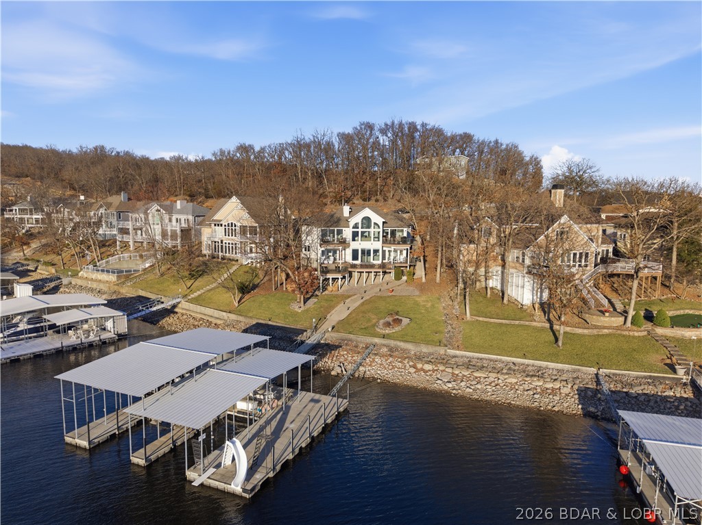 Four Seasons - Residential