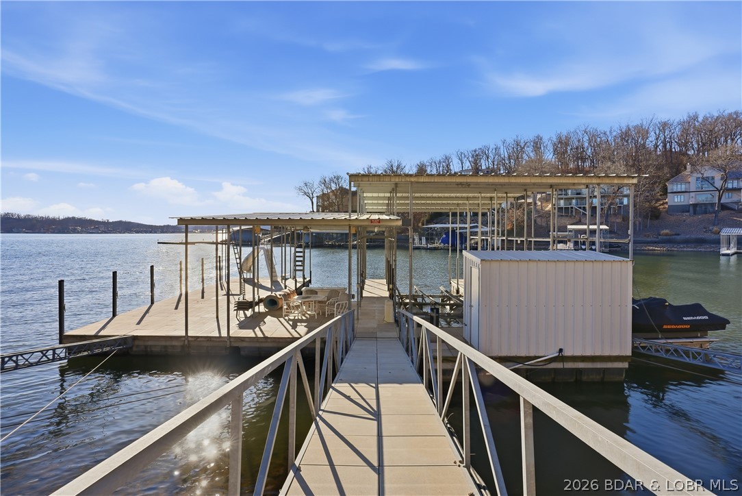 Four Seasons - Residential