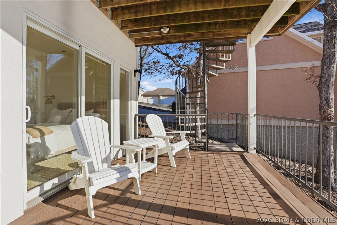 Four Seasons - Residential