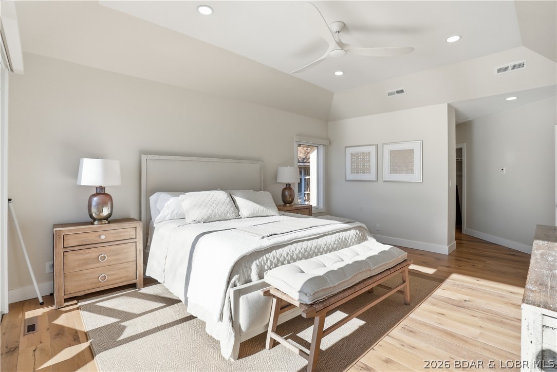 Four Seasons - Residential