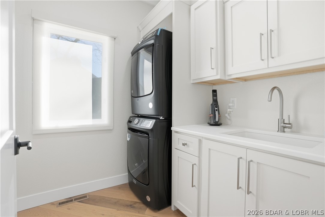 Four Seasons - Residential